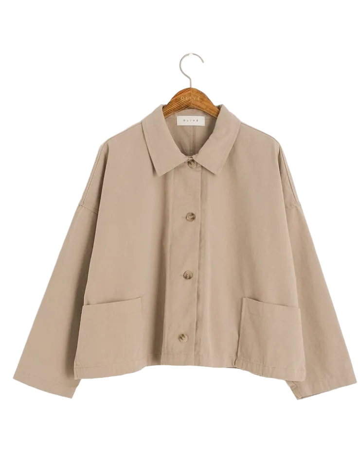 Professionally dry cleaned and pressed coats & jackets in Bahrain